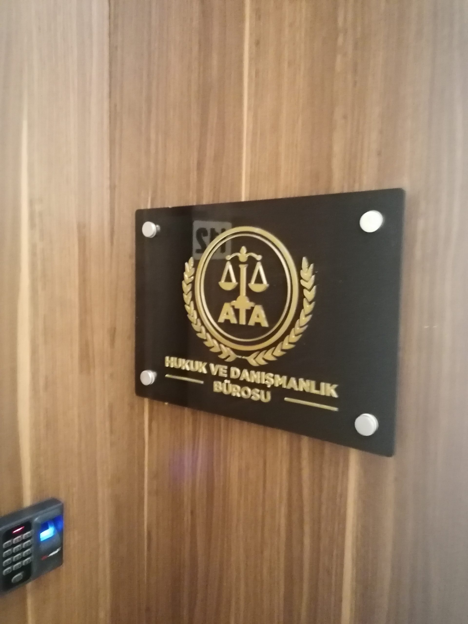 ankara tabela, tabela çankaya, tabela, kapı tabelası, duvar tabelası, ankara tabelacı, dükkan tabelası, ofis tabelası, büro tabelası, pleksi tabela, yönlendirme tabelası, kapı tabelası